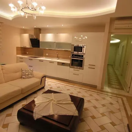 Guezelyali Lll Lejlighed Alanya
